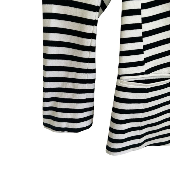BANANA REPUBLIC Black and White Striped Ponte Blazer Knit Jacket Women's Size 6 - Picture 5 of 10